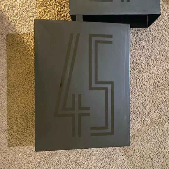 Jordan 11 “space jam” 2016…. Never worn.. perfect condition size 11 - Picture 3 of 11